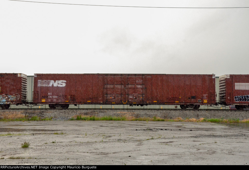 NS Box Car